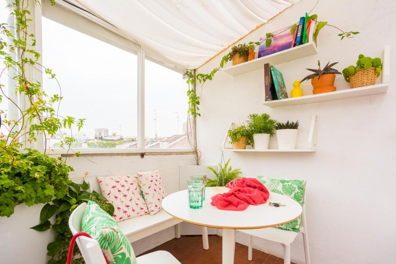 Duomo Views, Light, Jungle-Inspired Studio With Terrace — Photos 1